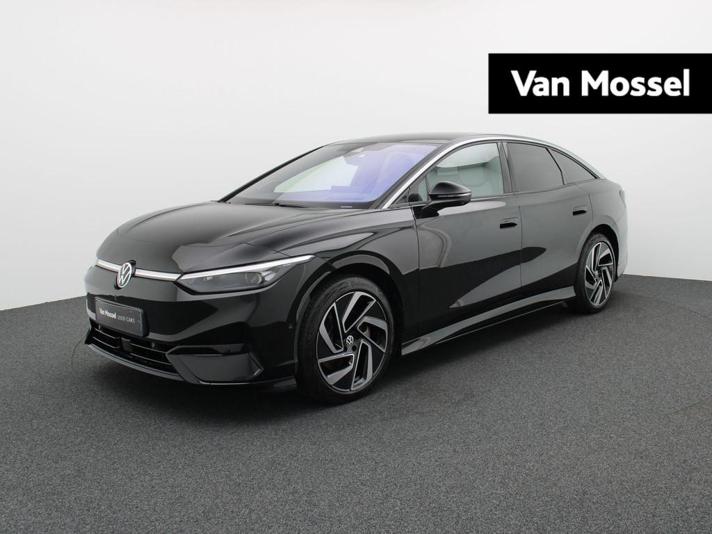 Volkswagen ID.7 77kWh Pro, Auto's, Volkswagen, Automaat, Gebruikt, 82 kWh, Zwart