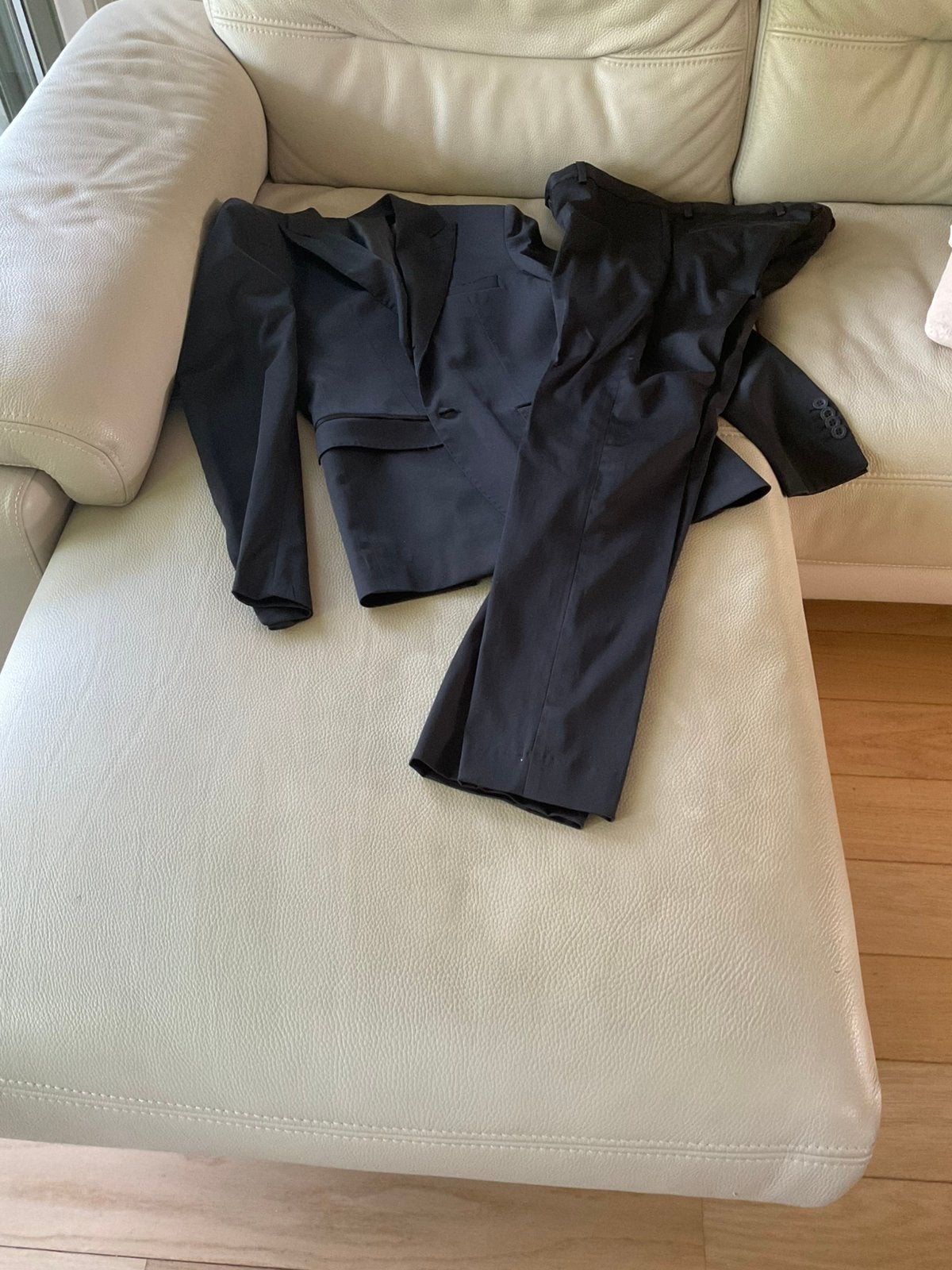 Kostuum, Ophalen, Zo goed als nieuw, Maat 46 (S) of kleiner, Zwart