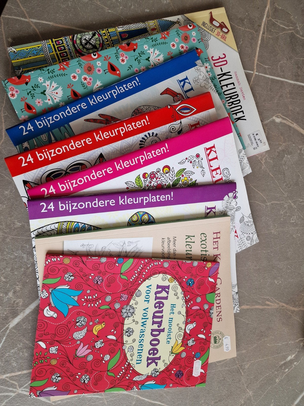 Kleurboeken voor volwassenen 8 stuks, Ophalen, Nieuw, Potlood of Stift