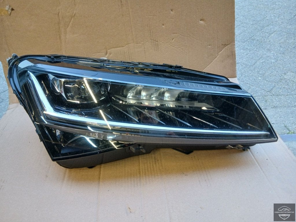 Skoda Superb 3V Facelift 19-24 LED Koplamp Rechts 3V1941016E, Auto-onderdelen, Tr. Vaclava Klementa 869
293 01  Mlada Boleslav, CZ