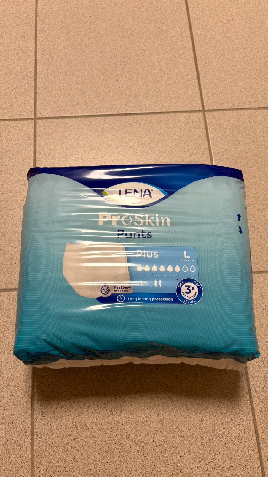 Twee pakken Tena proskin pants maat L, Ophalen of Verzenden, Nieuw