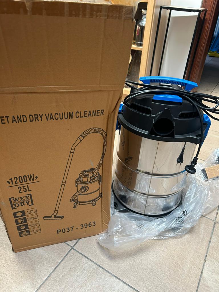 Aspirateur professionnel eau et poussière, Electroménager, Enlèvement, Comme neuf