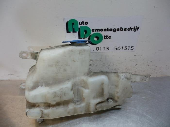 Ruitensproeiertank voor van een Seat Cordoba (Cordoba 99-), Gebruikt, -, -, Ophalen of Verzenden