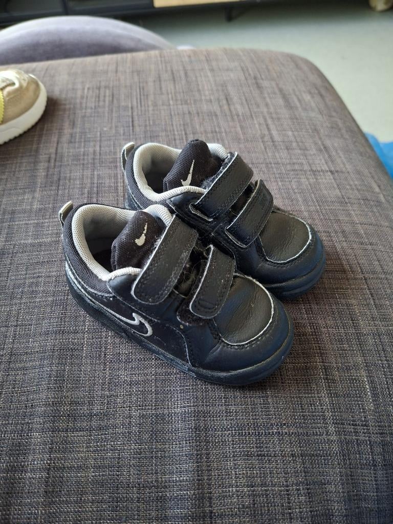 Sportieve schoenen Nike, Ophalen