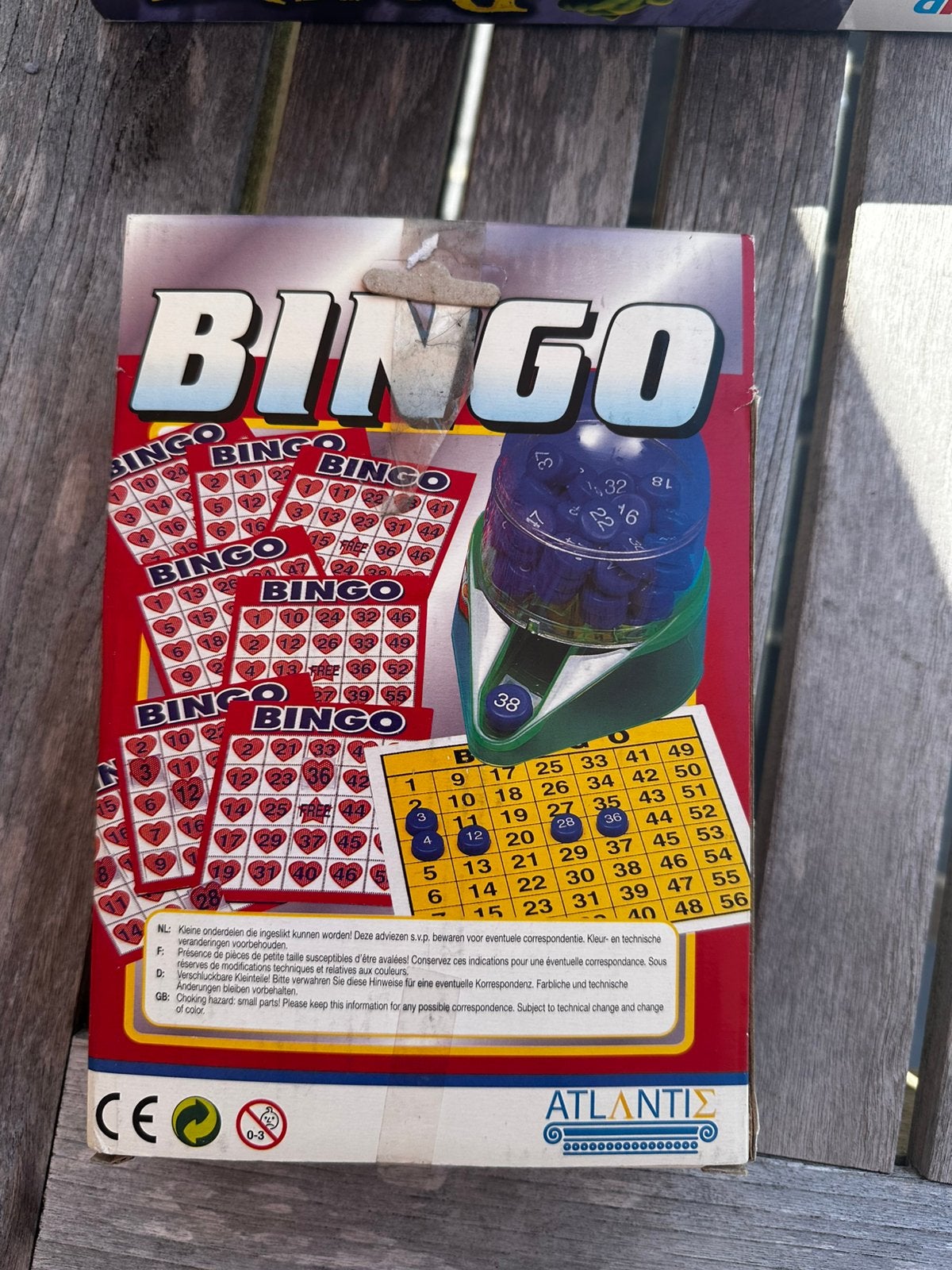 Bingo gezelschapsspel, Drie of vier spelers, Ophalen, Zo goed als nieuw, Reisspel