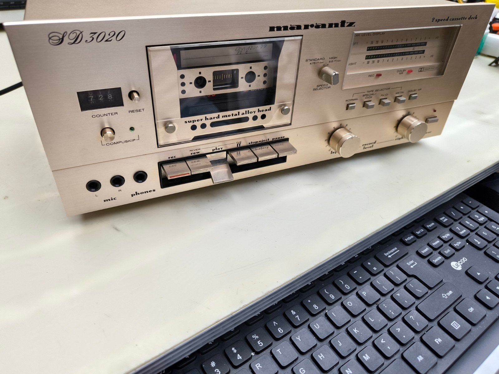 Marantz SD-3020

Stereo Cassette Deck (1981), Audio, Tv en Foto, Cassettedecks, Marantz, Ophalen of Verzenden