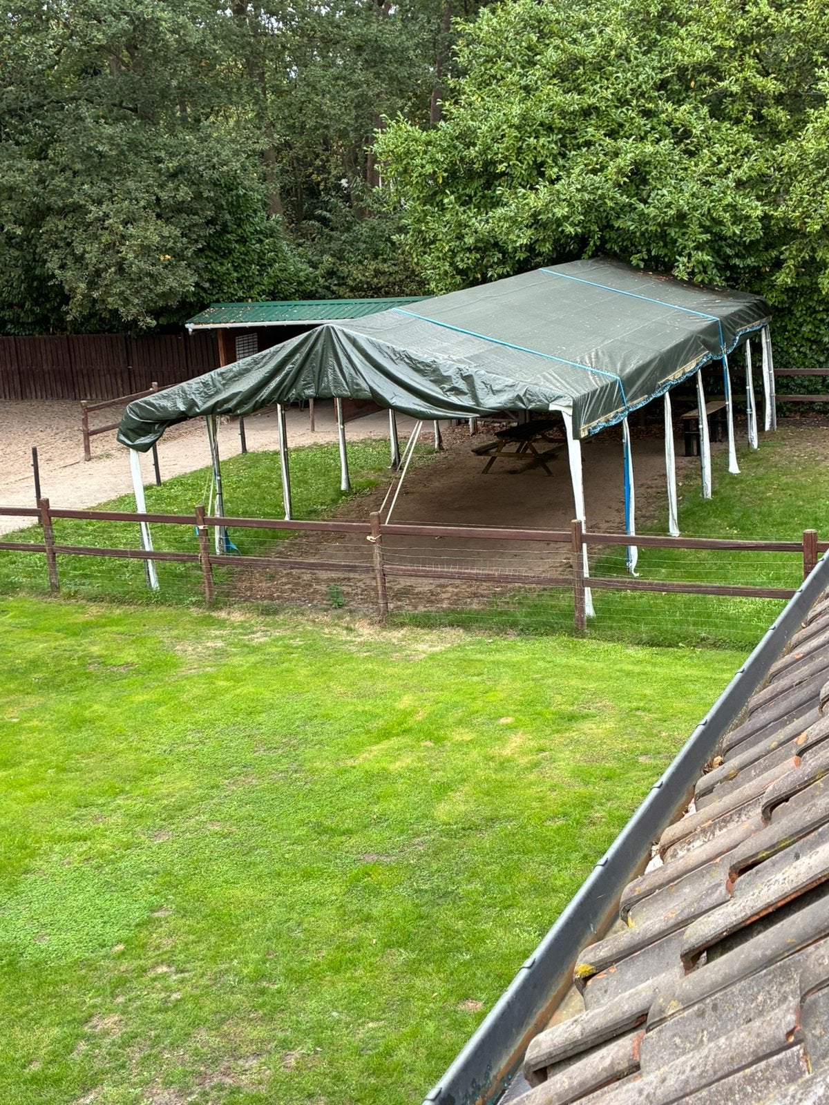 Tent, Tuin en Terras, Ophalen, Gebruikt, Partytent, 2 meter of meer