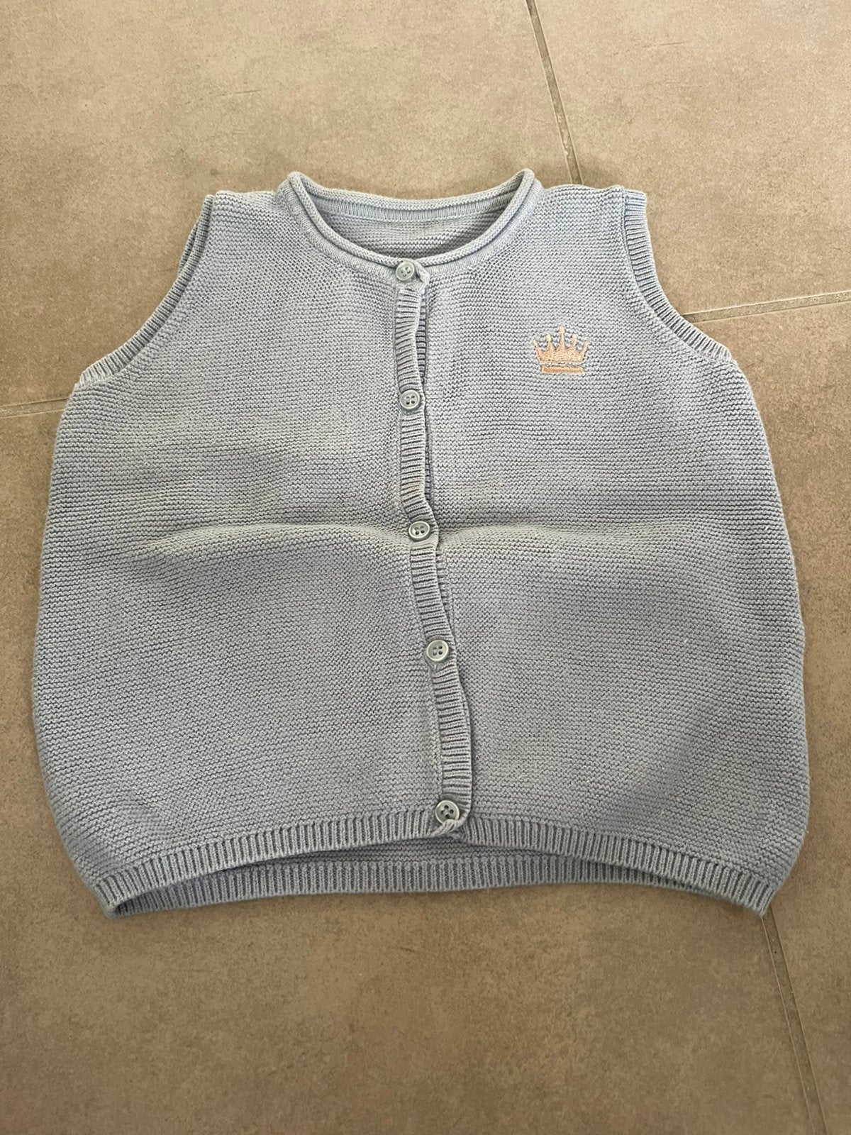 Gebreid baby gilet maat 74, Ophalen, Zo goed als nieuw
