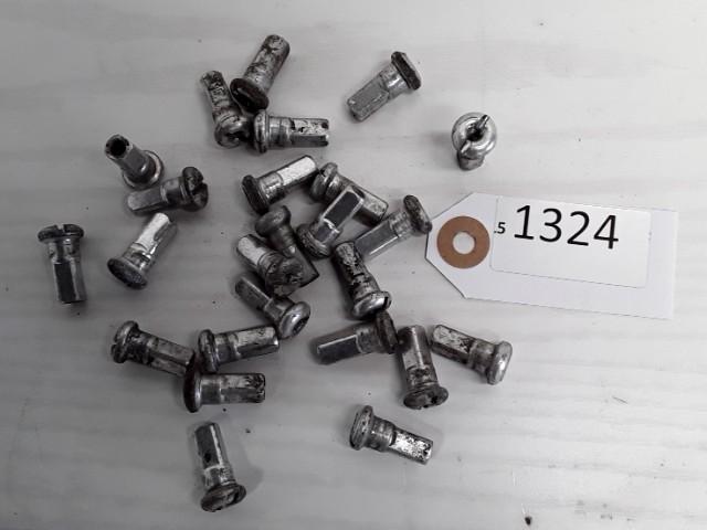 GSX750 1980 - 1982 Suzuki Velg Spaak D1-27076