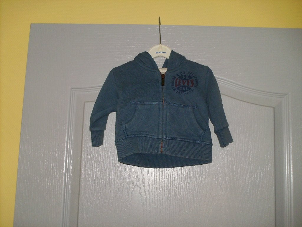 a vendre gilet bébé, Kinderen en Baby's, Babykleding | Maat 62, Truitje of Vestje, Ophalen of Verzenden, Zo goed als nieuw, Levis