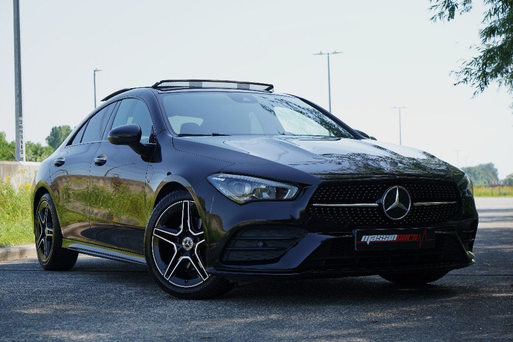 Prachtige Mercedes CLA180 Berline AMG-Line, Auto's, 4 cilinders, Zwart, Bedrijf, 5 deurs
