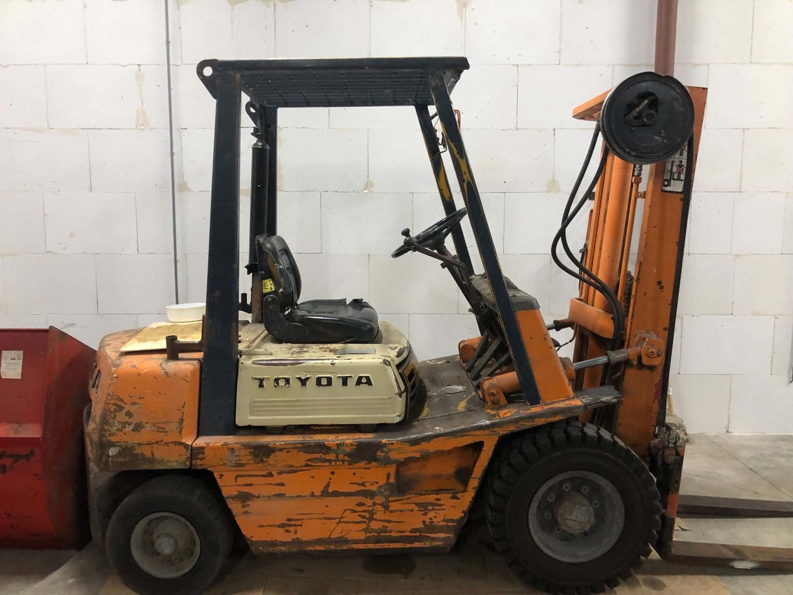 Toyota 2,5ton heftruck, Zakelijke goederen, 3000 tot 4000 kg, Ophalen, Benzine, Heftruck