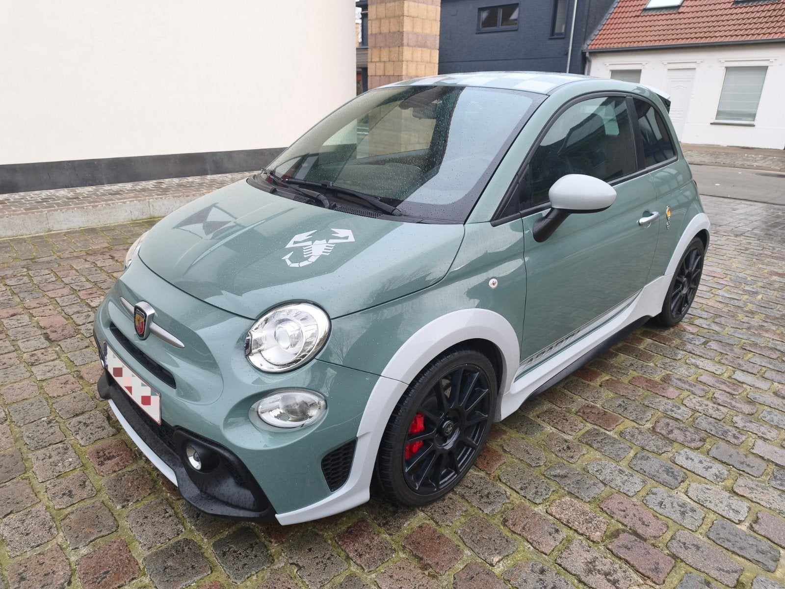ABARTH 695 70 Anniversario, Auto's, Abarth, Particulier, Overige modellen, ABS, Airbags, Airconditioning, Alarm, Bluetooth, Boordcomputer