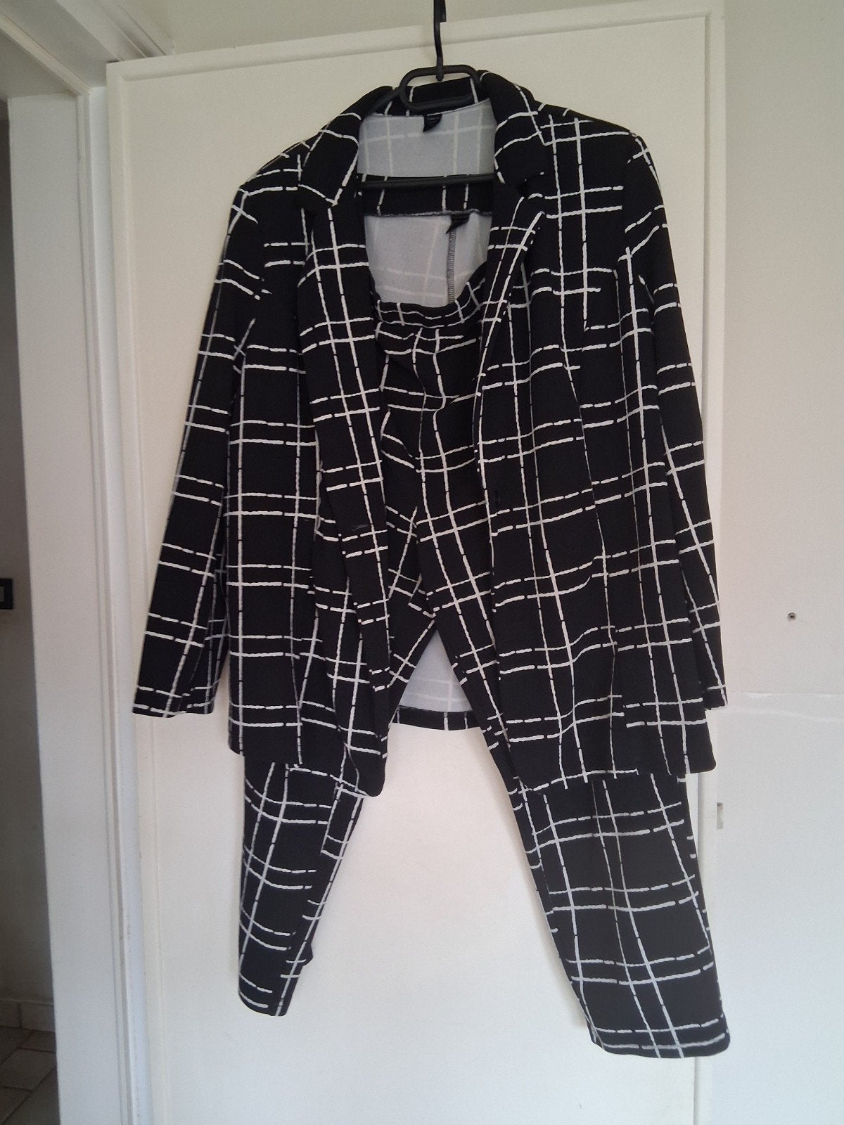 kleren weg goede staat, Kleding | Dames, Ophalen of Verzenden, Gedragen