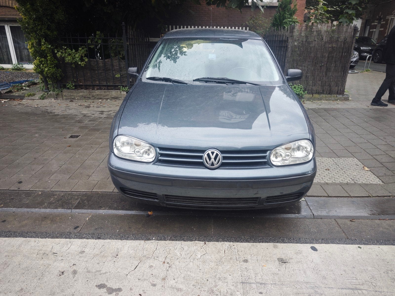 VOLKSWAGEN GOLF 4 1.6 ESSENCE AUTOMATIQUE – 1999 – 173 00, Autos, Euro 2, Argent ou Gris, Entreprise, 5 portes