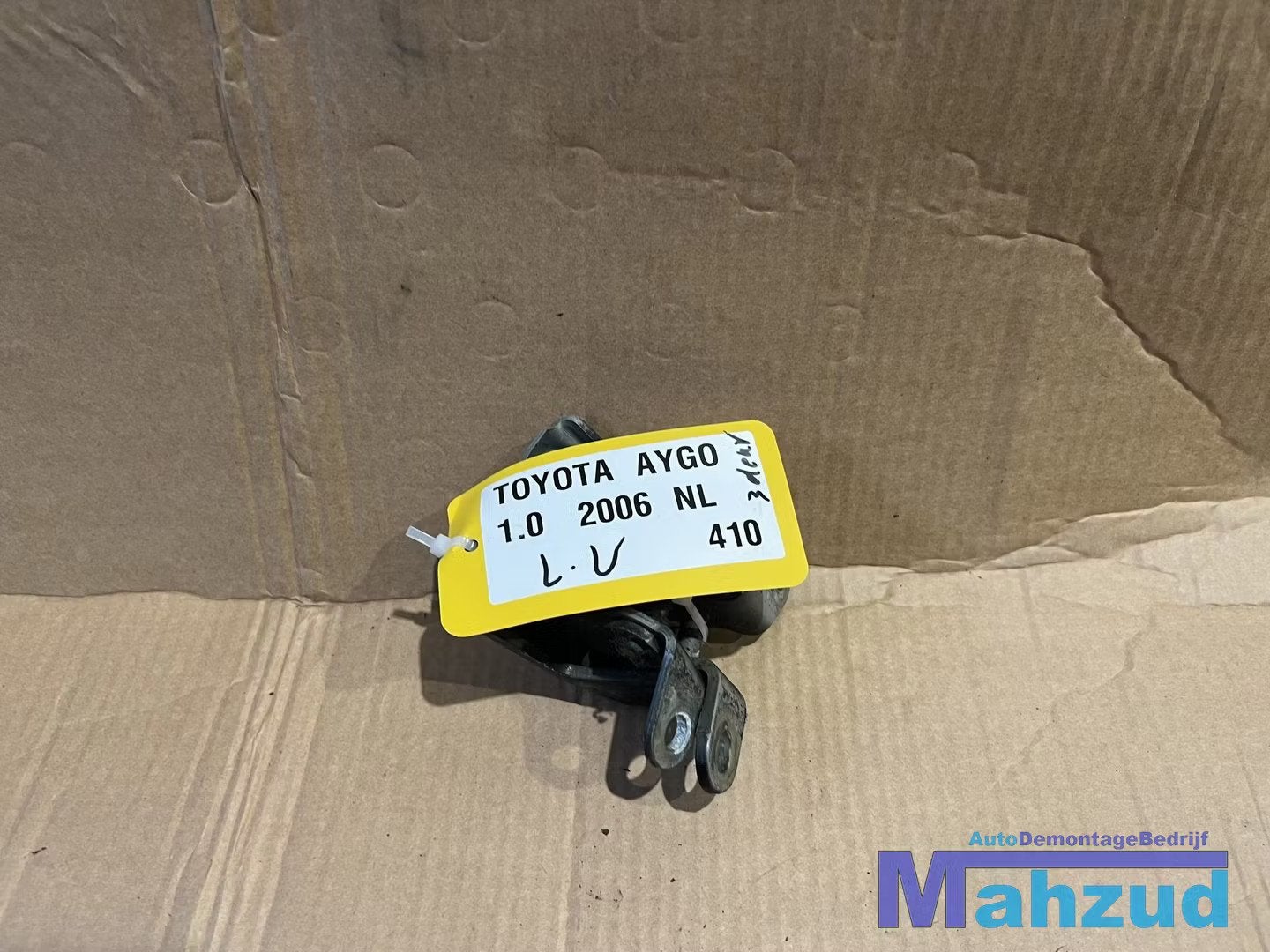 TOYOTA AYGO 3 DEURS Links linker deurscharnier 2005-2014, Info@toyota.co.jp, Toyota Motor Corporation, Toyota-Cho 1
471-8571  Toyota City