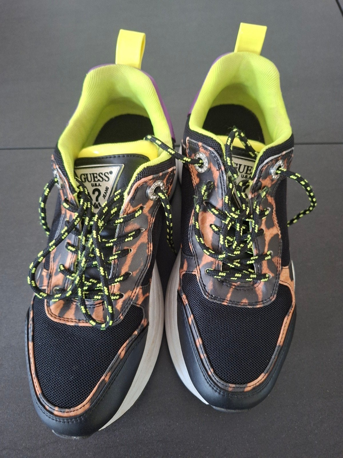 Chaussures de sport Gucci comme neuves taille 40, Enlèvement ou Envoi, Chaussures de sports