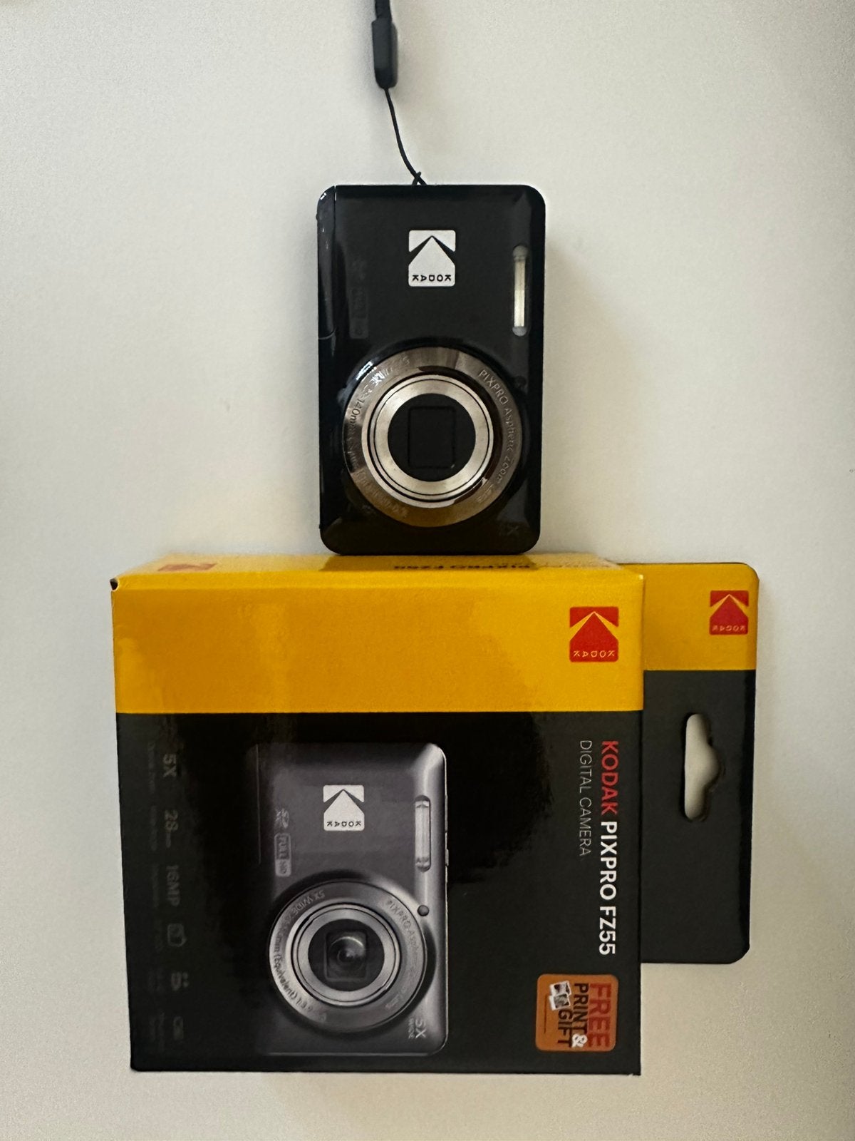 Kodak PIXPRO FZ55 Digitale fotocamera 16 MP 5x optische zoom, Audio, Tv en Foto, Ophalen, Nieuw, Compact, Kodak