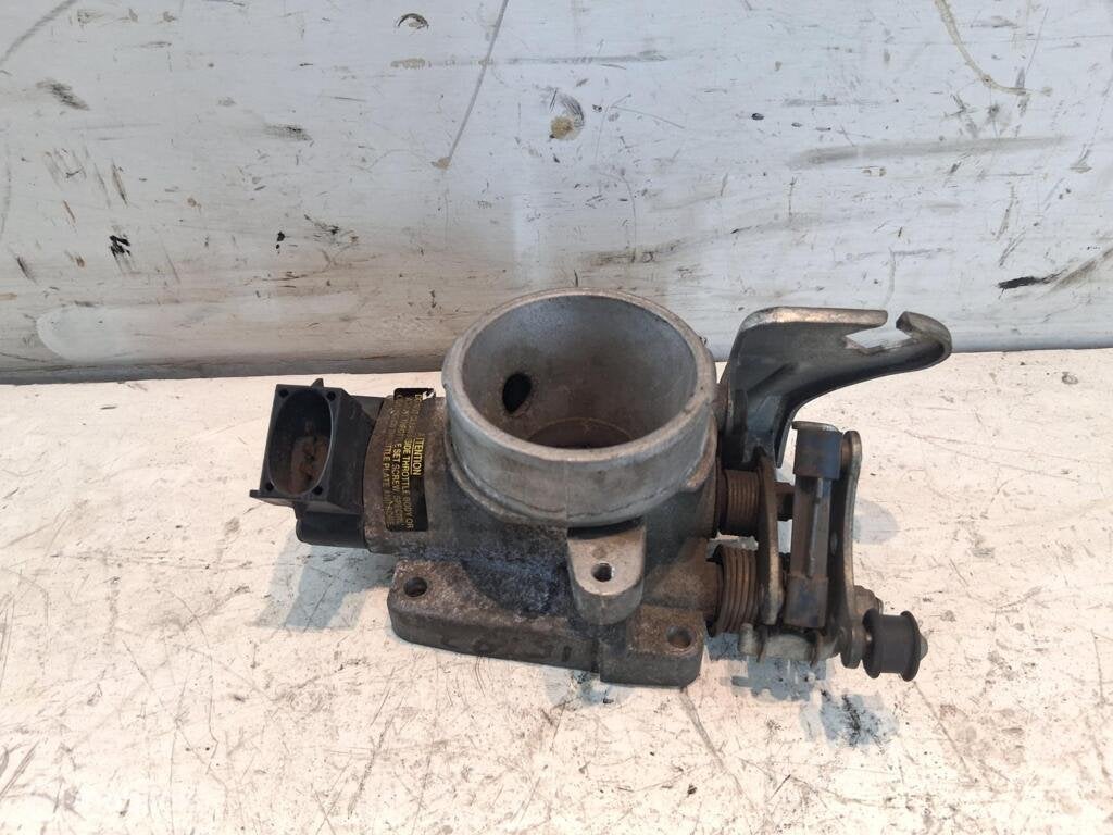 Gasklephuis Ford Fiesta IV ('95-'02) 95BF9B989, Gebruikt, Ford, Ophalen of Verzenden, Ford