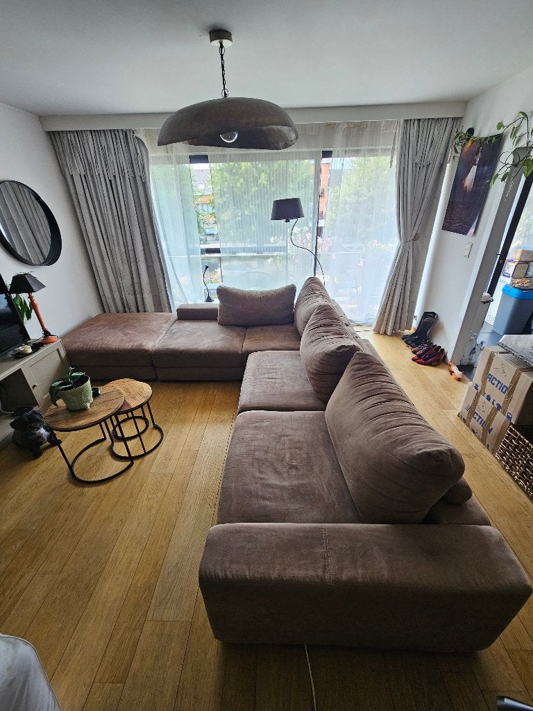 Canapé d'angle avec pouf en microsuède, Enlèvement, Utilisé