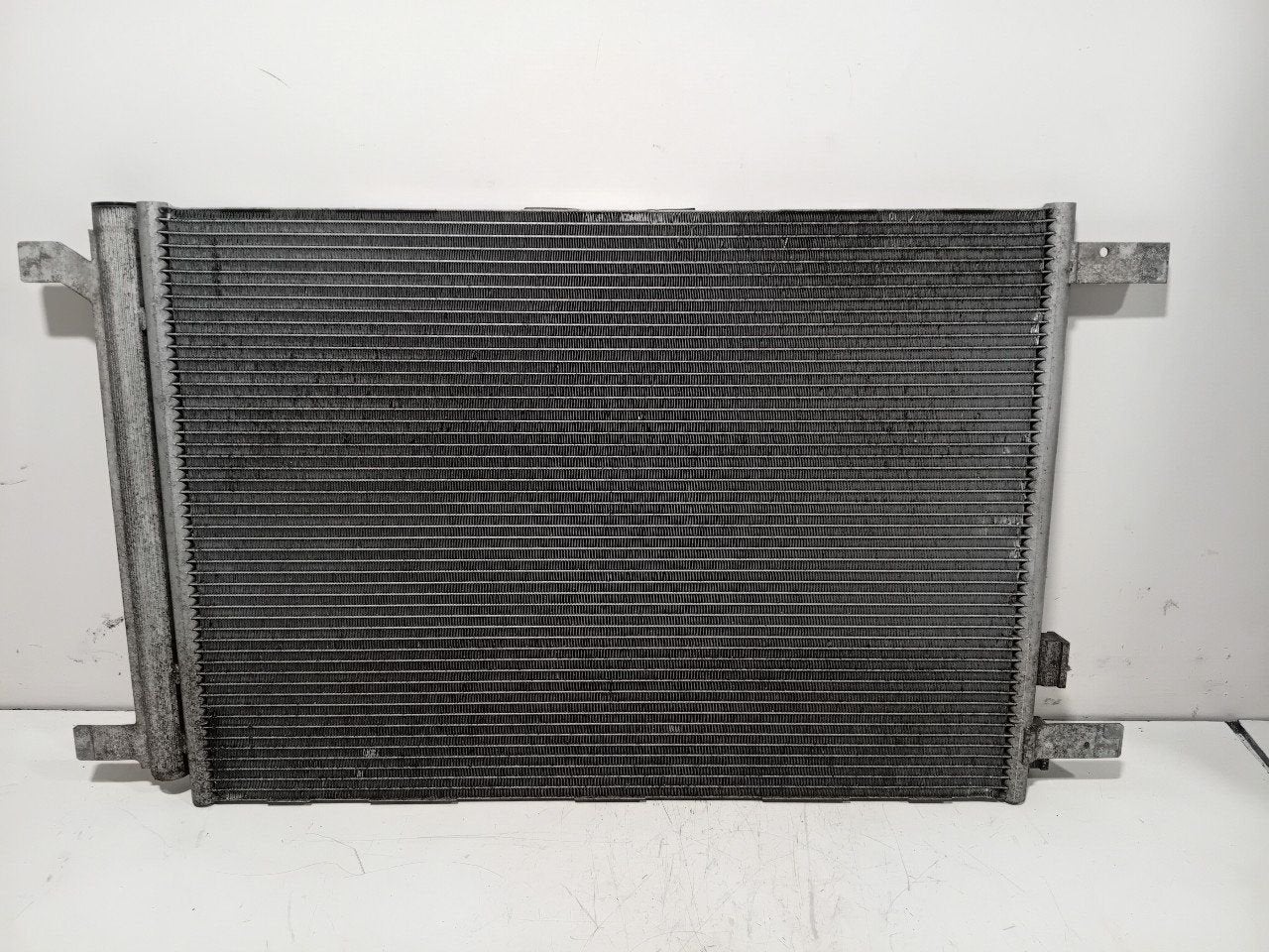 Airco radiateur Volkswagen Passat, Onderdelen@venauto.nl, Van der Ven Autorecycling B.V., Gebruikt, Ettenseweg 76, 4706 PB Roosendaal, The Netherlands