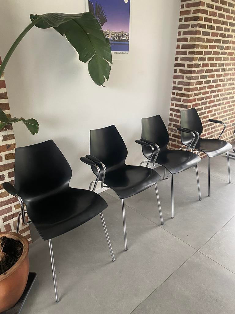 Set of 4 Kartell Maui armchairs, Huis en Inrichting, Stoelen, Ophalen