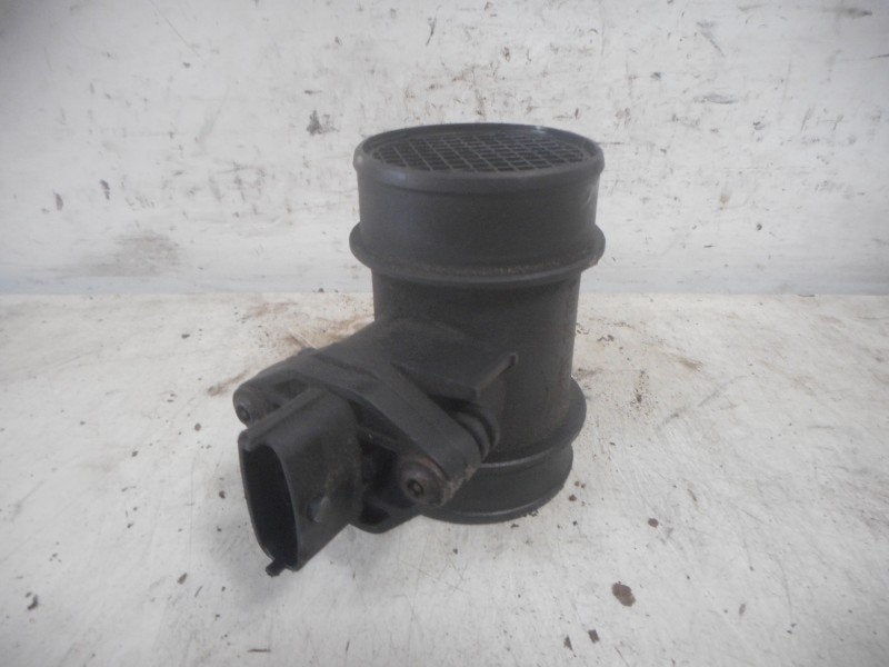 DÉBITMÈTRE Opel Corsa B (73 / 78 / 79) (0280218031), Robert Bosch AG, Opel, Utilisé, Robert-Bosch-Allee 1
74232  Abstatt, DE