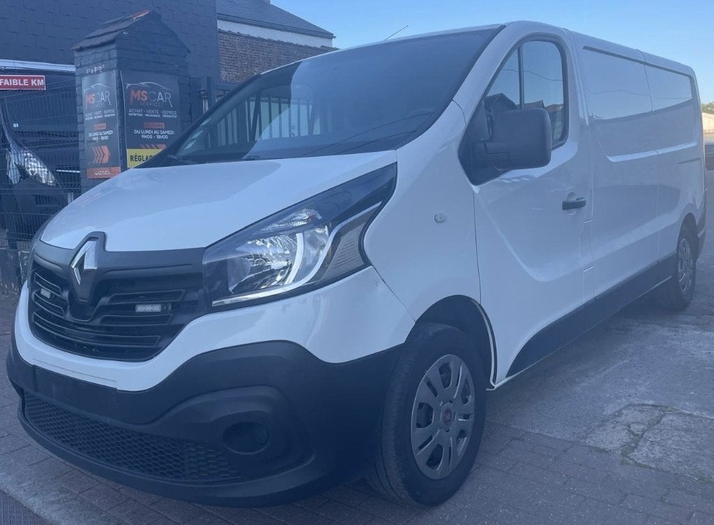Renault Trafic L2H1 1.6 dCi 120cv TVA 1er proprio Carnet, Bluetooth, Achat, Euro 6, 5 portes