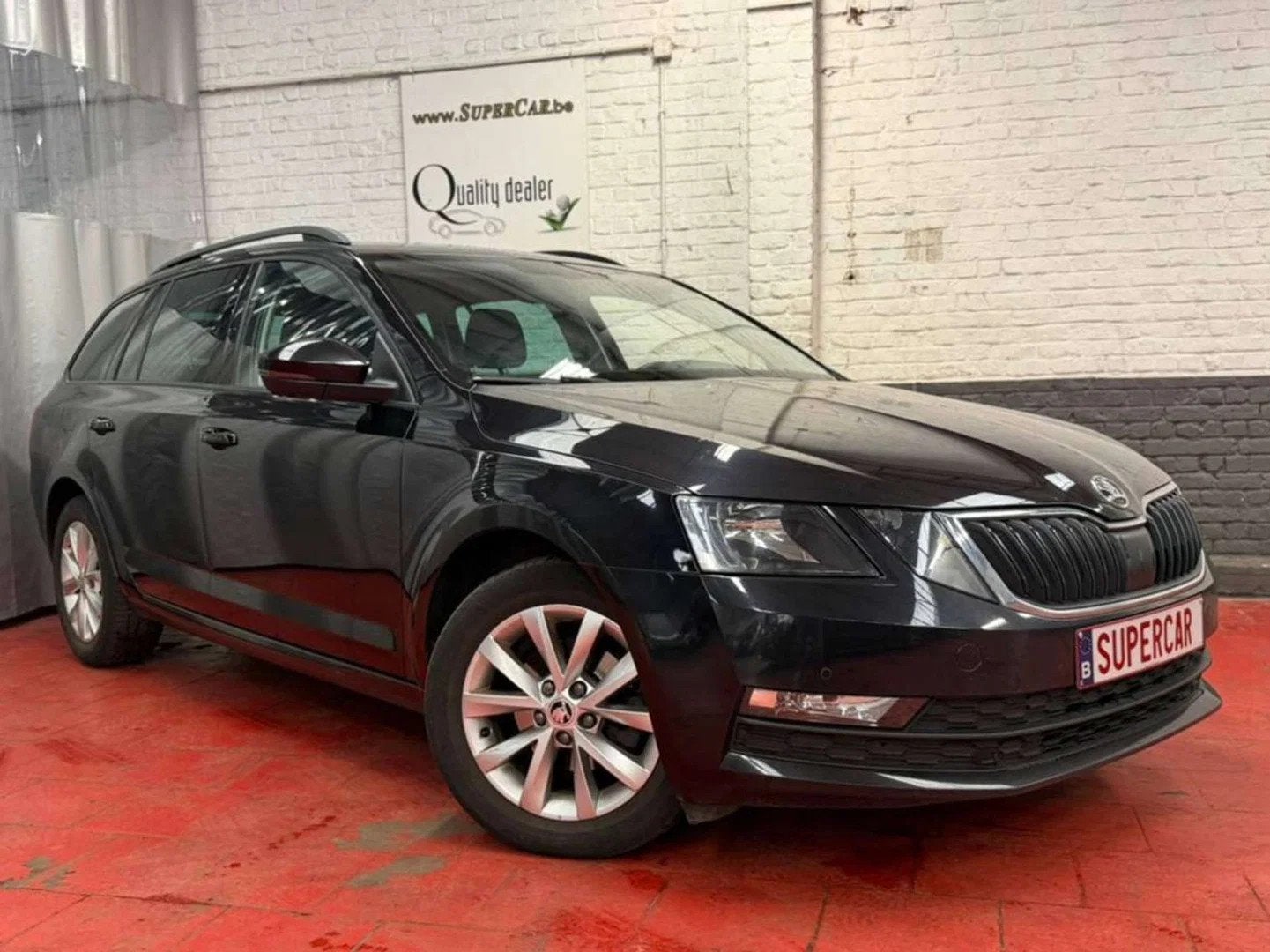 Skoda Octavia Octavia 1.6 CR TDi DSG * CARPLAY * 215X60M *, Auto's, Automaat, Stof, Gebruikt, 4 cilinders
