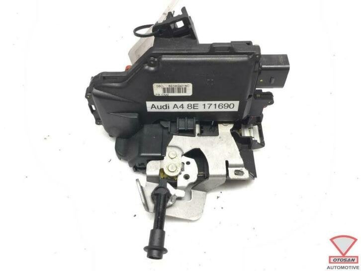 serrure de porte audi a4 b5 serrure de porte arri re droite, AUDI AG, Auto-Union-Strasse 1
85045  Ingolstadt, DE, Audi, Utilisé