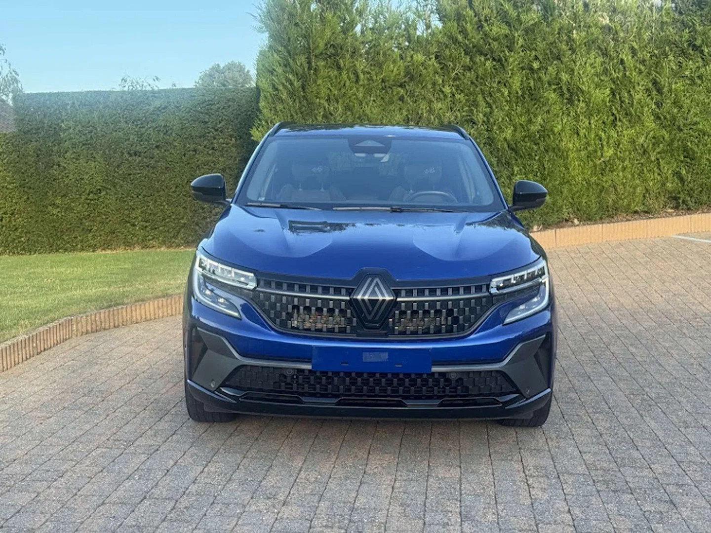 Renault Austral E MHEV / Esprit ALPINE / CAM / CARPLAY / BLI, Auto's, Renault, Automaat, Gebruikt, Blauw, Alcantara