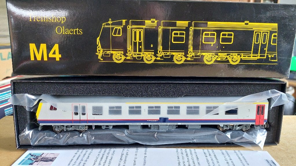 OLAERTS SNCB VOITURE PILOTE M4 NEW LOOK HO, Hobby en Vrije tijd, Modeltreinen | H0, Verzenden, Zo goed als nieuw, Gelijkstroom