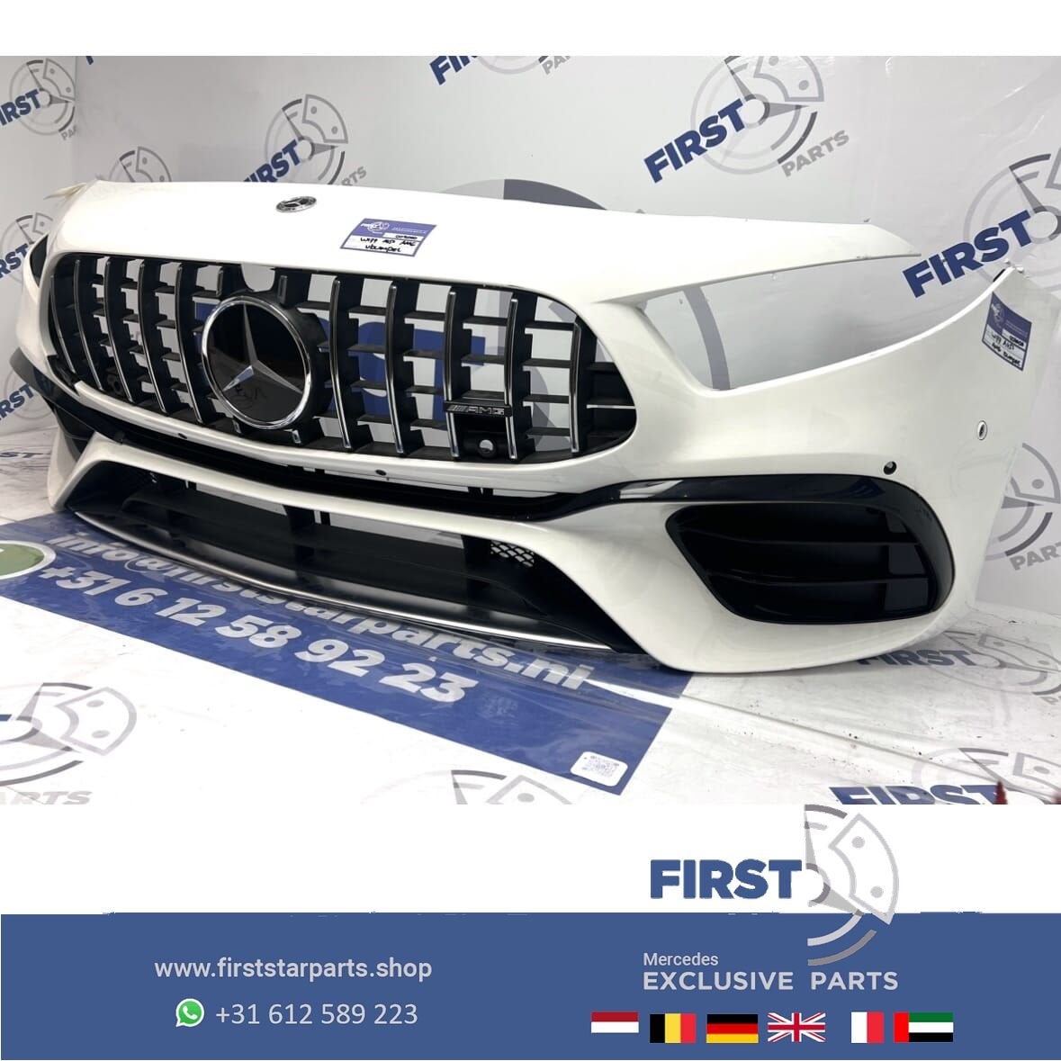 W177 A45 BUMPER A KLASSE 2023 A45S AMG VOORBUMPER WIT COMPLE, Gebruikt, -, Voor, Ophalen of Verzenden