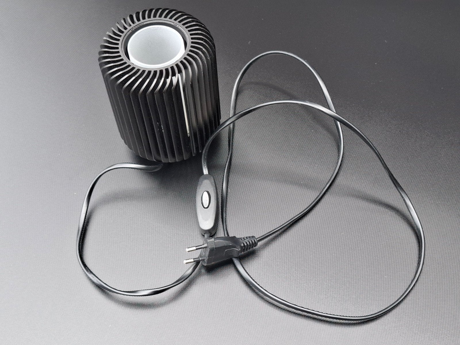 Tafellamp Lucide Turbine, Gebruikt, Overige fittingen, Ophalen of Verzenden, LED verlichting