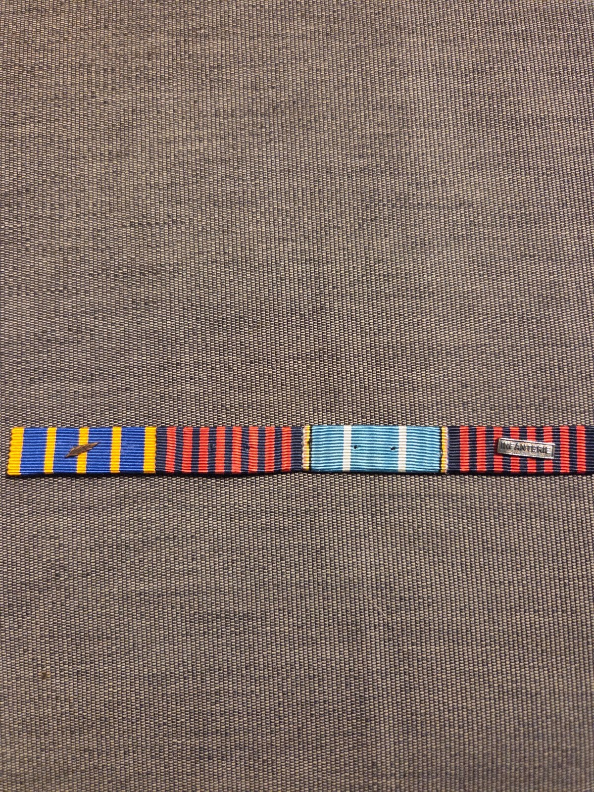 Medaille lintjes, Verzenden