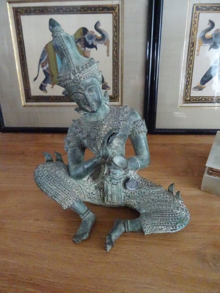 Musicien en bronze, superbement détaillé. Thaïlande, Antiquités & Art, Sculpture, 20 cm, Enlèvement ou Envoi, Bronze