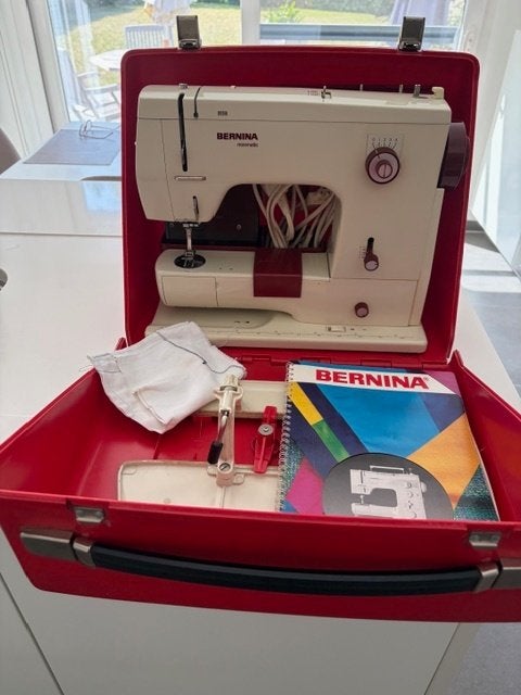 naaimachine, Ophalen, Zo goed als nieuw, Naaimachine, Bernina