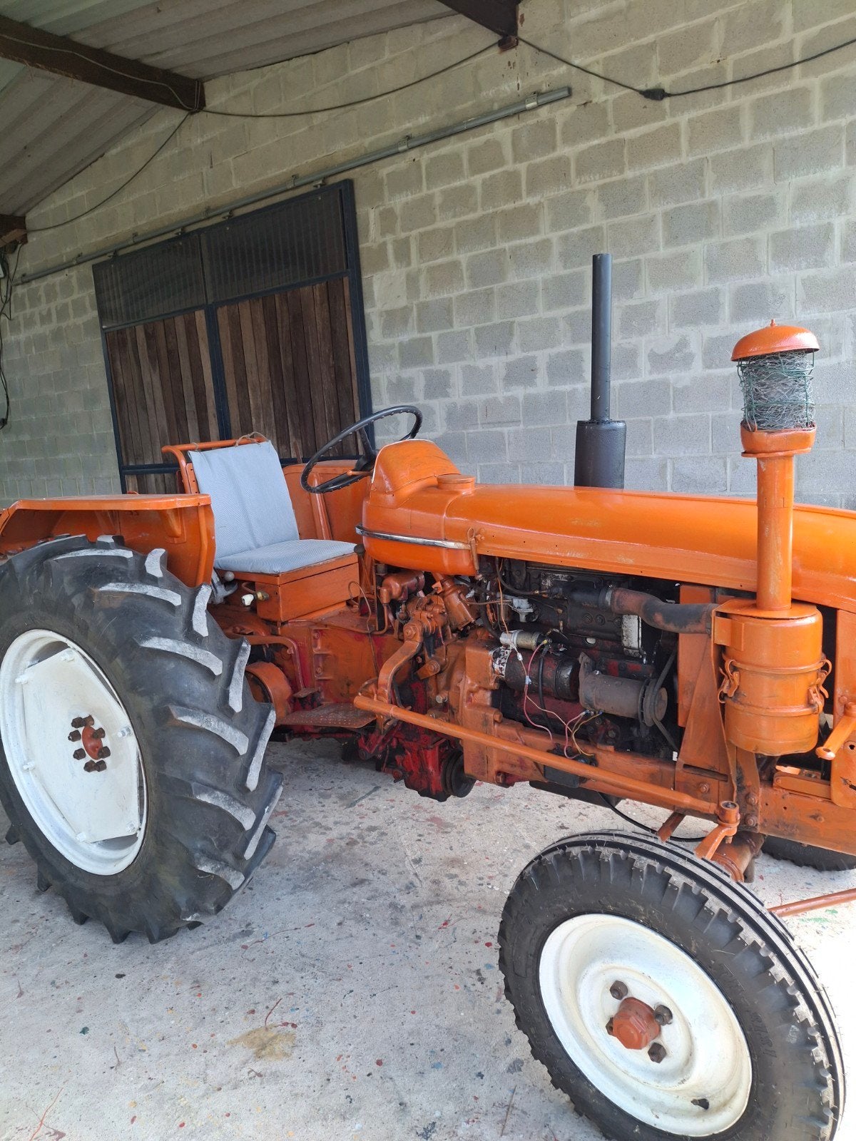Tractor oldtimer, Articles professionnels, Enlèvement, Renault