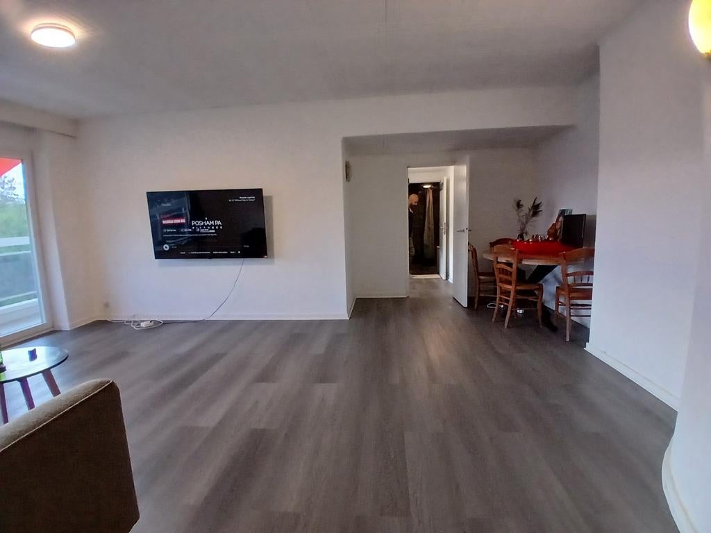 Appartement met 2 slaapkamers met uitzicht op het park voor, Immo, Appartementen en Studio's te huur, Brussel