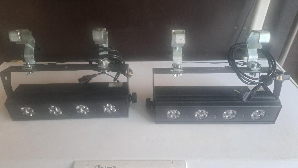 Te koop: 2x Blacklight led-bars in kist, Muziek en Instrumenten, Licht en Laser, Gebruikt, Licht, Geluidgestuurd, Stroboscoopeffect