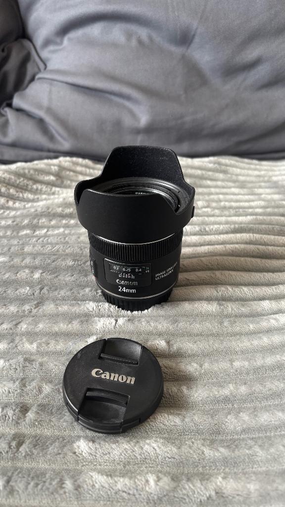Canon breedhoek lens 24mm F2.8 IS  USM, Ophalen of Verzenden, Zo goed als nieuw, Groothoeklens
