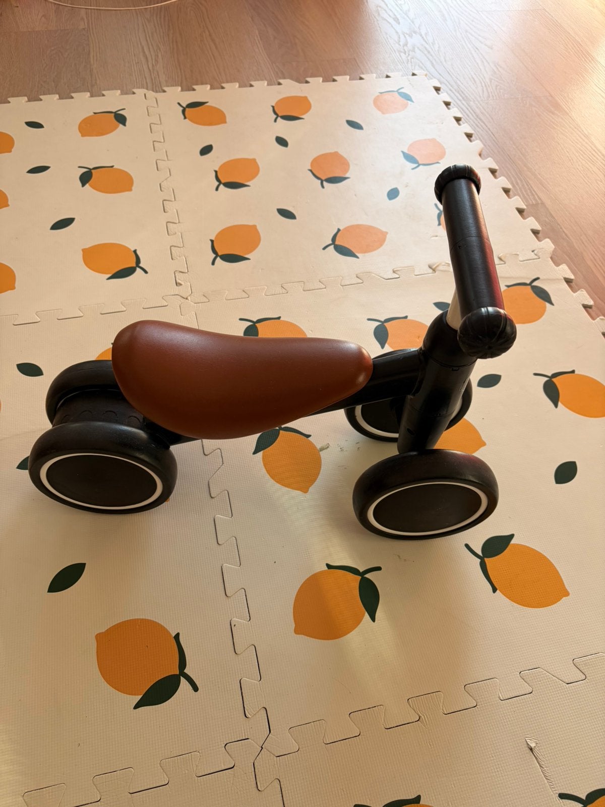 Fiets driewieler voor peuter - vanaf 1 jaar, Ophalen, Zo goed als nieuw
