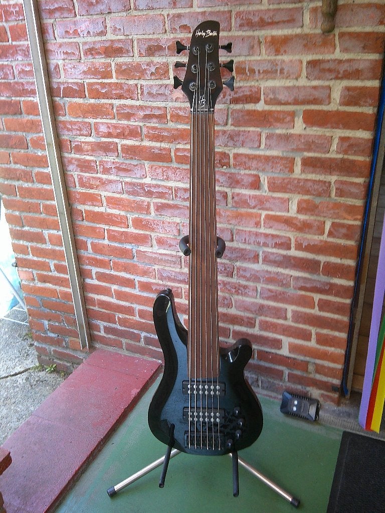 Harley Benton fretless 6string bas, Musique & Instruments, Instruments à corde | Guitares | Basses, Enlèvement, Comme neuf, Électrique