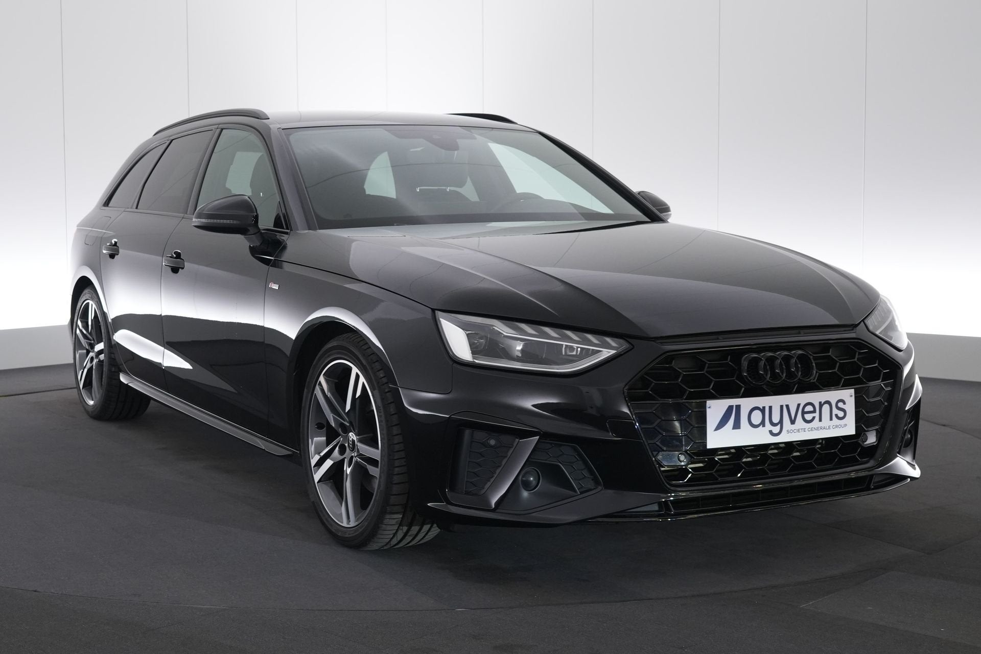(2CCE598) AUDI A4 AVANT, Autos, Audi, Achat, Entreprise, Carnet d'entretien, A4