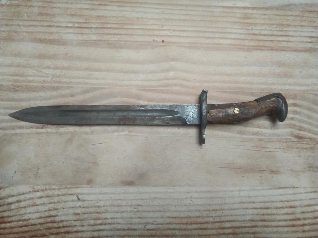 Vends baïonnette us ww2 modifiée en couteau de combat, Collections