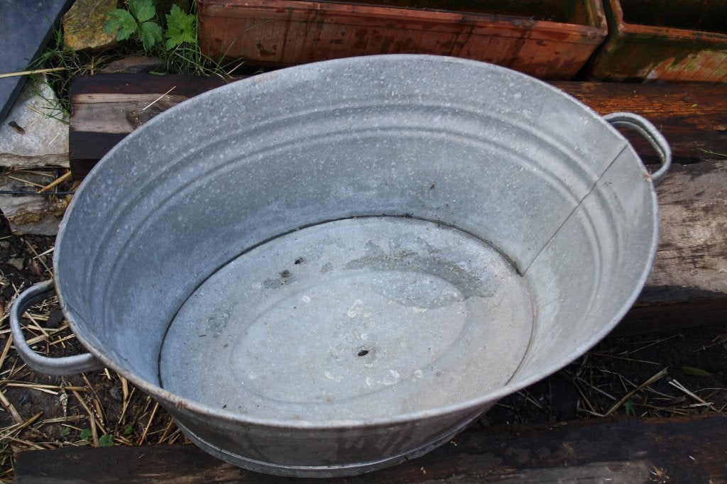 bassine en zinc, Enlèvement