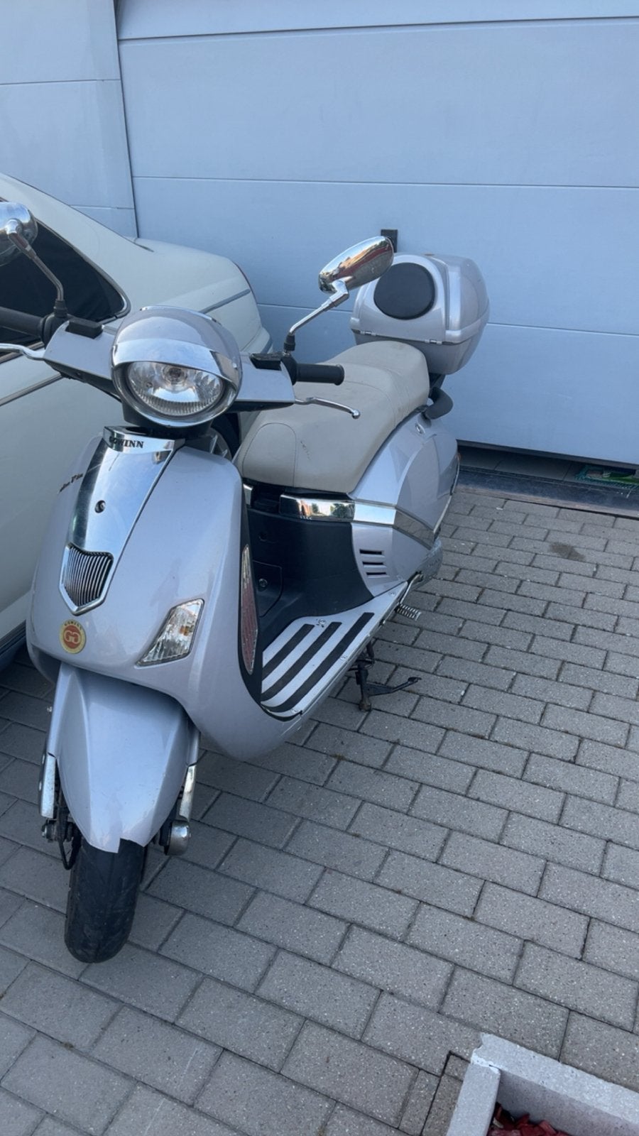 Dolce vita 125cc, Fietsen en Brommers, Ophalen, Zo goed als nieuw
