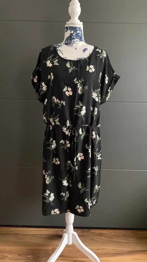 jurk vero moda XXL, Ophalen of Verzenden