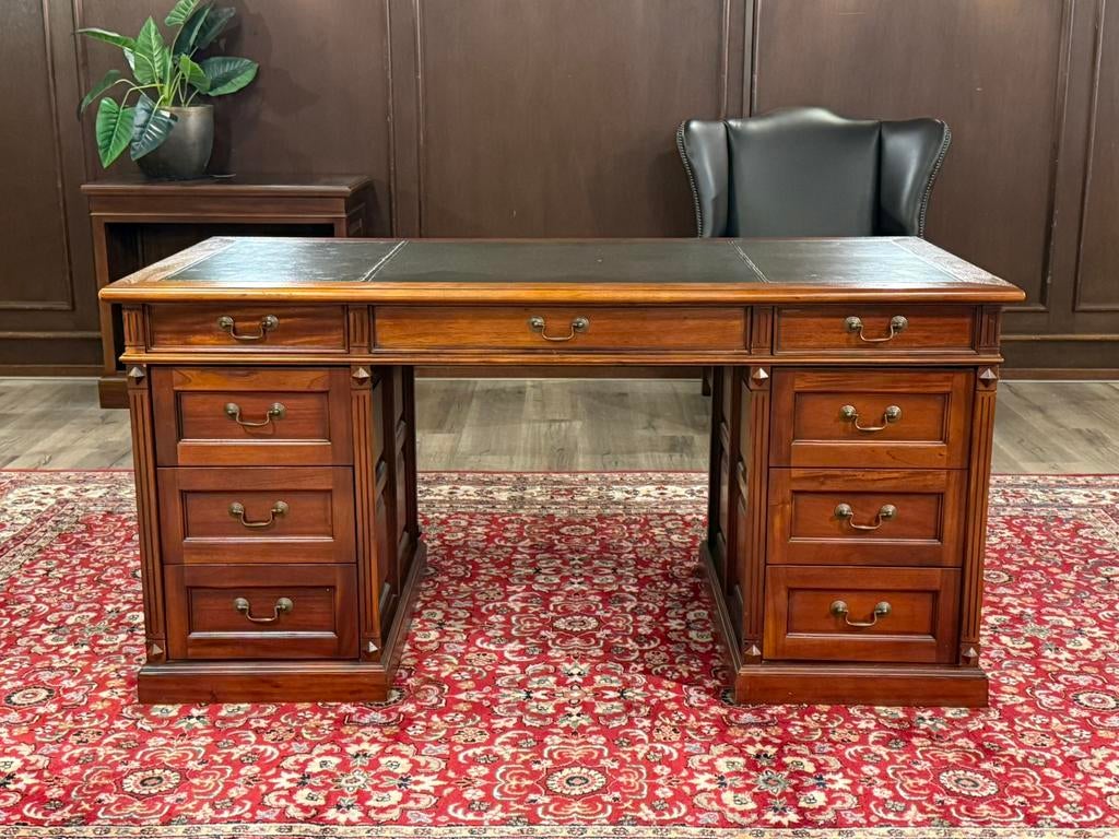 Klassiek Engels bureau #652, Maison & Meubles, Bureaux, Comme neuf, Autres types, Autres marques, Autres styles, Bois, Brun, Avec tiroirs