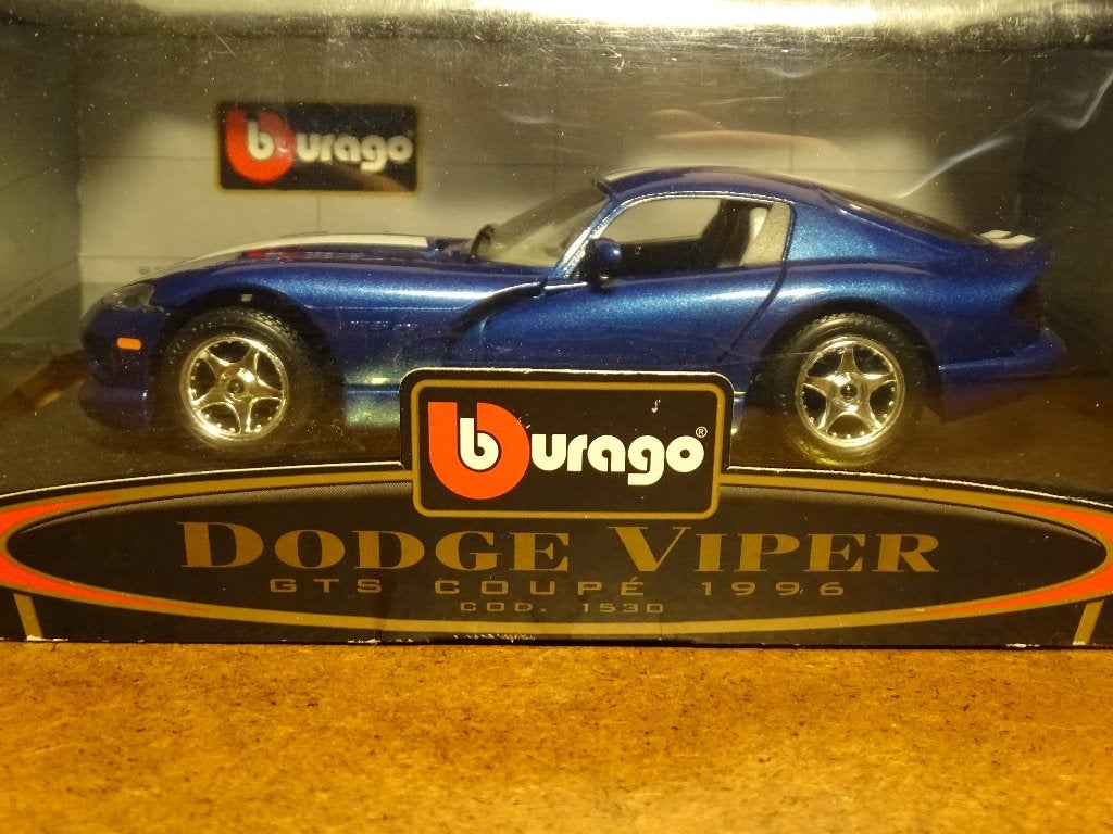 Dodge Viper GTS Coupé (1996) 1:24 Bburago, Hobby & Loisirs créatifs, Enlèvement ou Envoi, Neuf, Voiture, Burago